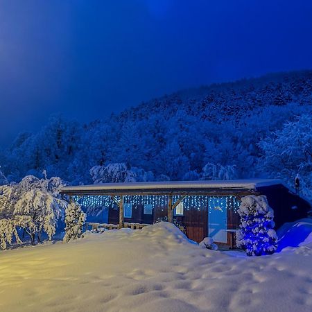 Holiday Home La Sierra Korenica Exterior photo